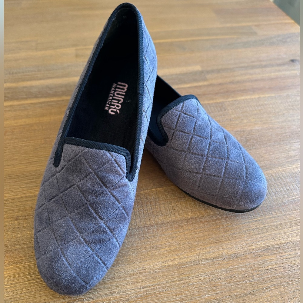 Munro Loafers Comfort Shoes American Jerrie Quilted Grey Fabric Size 8 Stylish